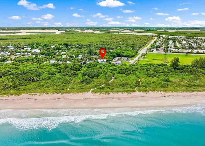 Fort Pierce - 2Bd,2Ba Tropical Surfside Retreat