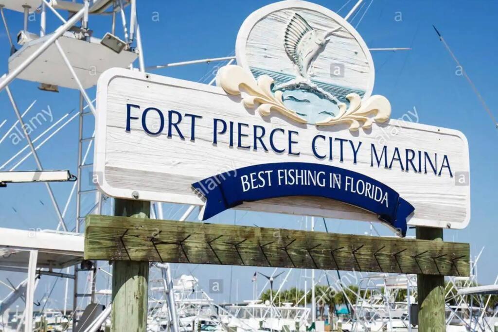 Pierce - 2bd,2ba Tropical Surfside Retreat Villa *